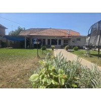 1-etažna kuća na prodaju, Misa, 299.990€, 139m², plac 8,42 Ara.