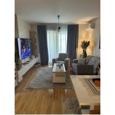 Dvoiposoban stan na prodaju, Centar, 150.000€, 74m²