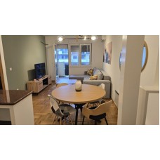 * Izdat * Jednoiposoban stan za izdavanje, Centar, 400€, 50m²
