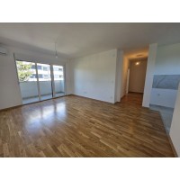 Dvosoban stan na prodaju, Gradske lokacije, 112.200€, 51m²