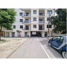 Investicija! Lokal sa zakupcem.